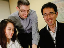 レナートインターナショナル